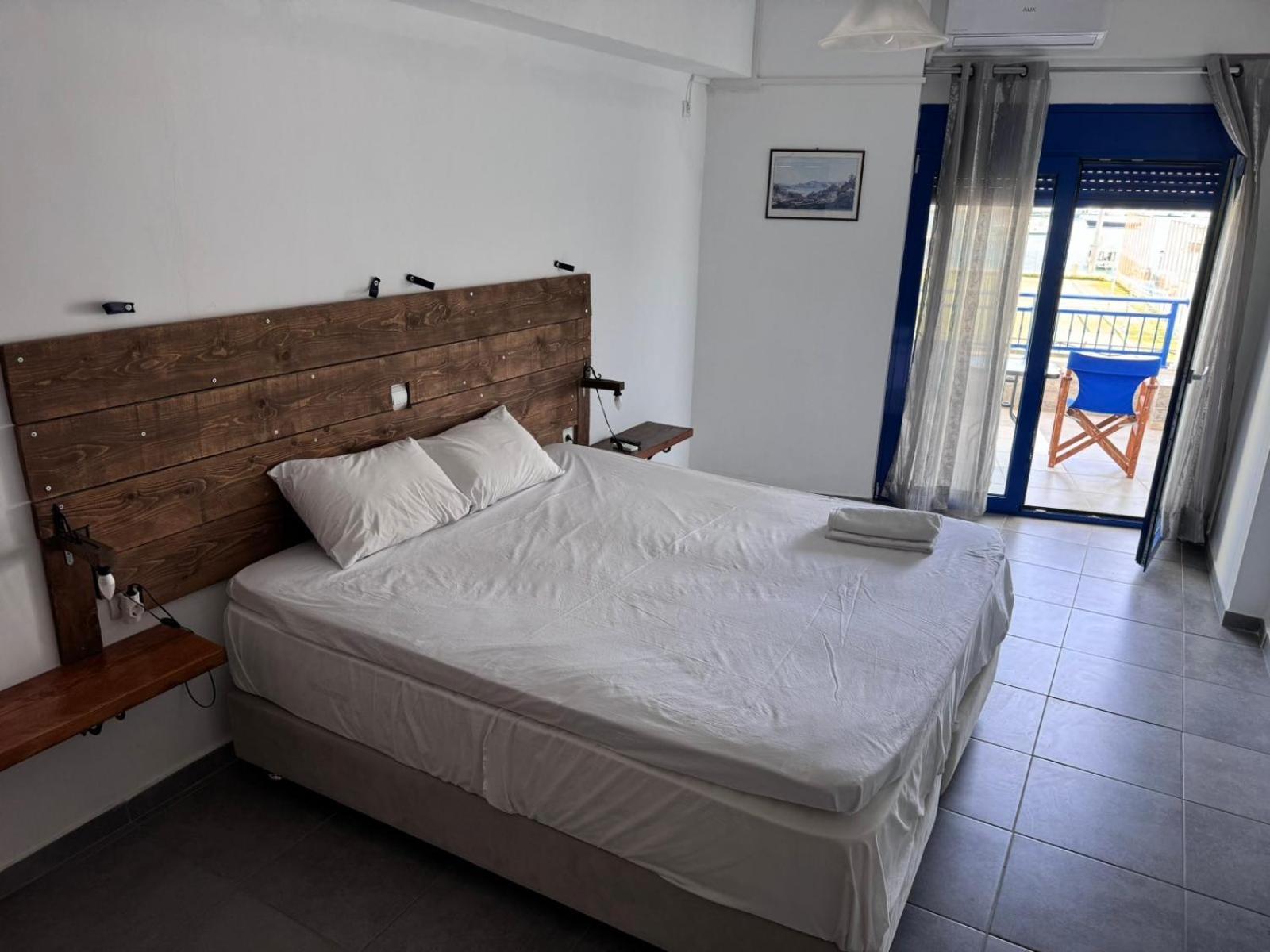 Carpe Diem Galatas  Exterior photo